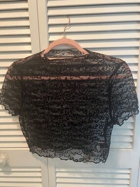 #1837+ Black Lace Overlay Crop Top - Women's